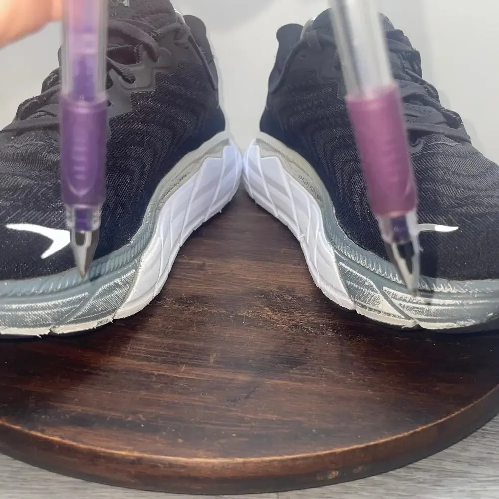 Hoka One One hoka one
